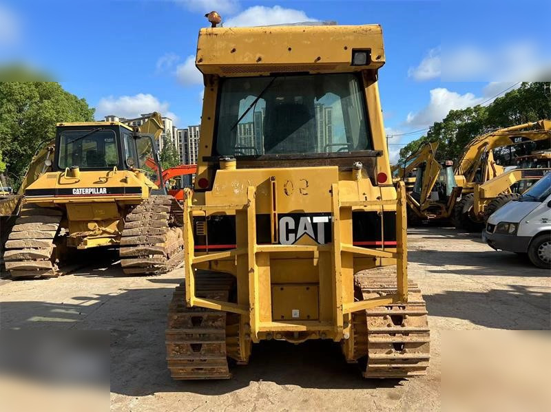Buldožer CATERPILLAR D5G XL: slika 7