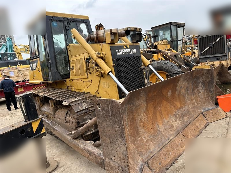 CATERPILLAR D6G2 XL - Buldožer: slika 1 CATERPILLAR D6G2 XL - Buldožer: slika 1