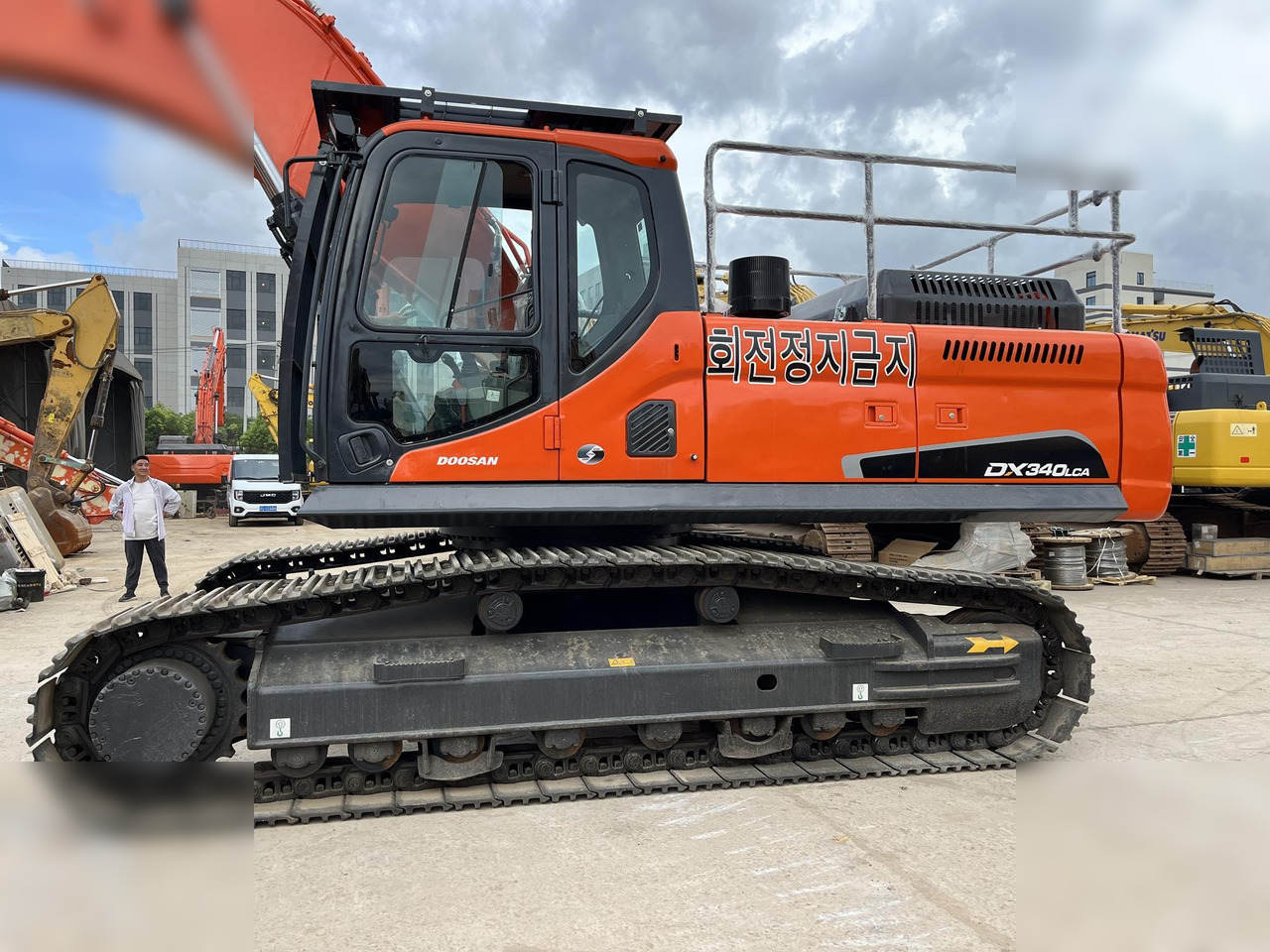 DOOSAN DX340 LCA - Bager guseničar: slika 5 DOOSAN DX340 LCA - Bager guseničar: slika 5