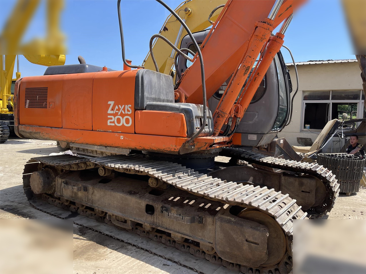 HITACHI ZX200 - Bager guseničar: slika 4 HITACHI ZX200 - Bager guseničar: slika 4