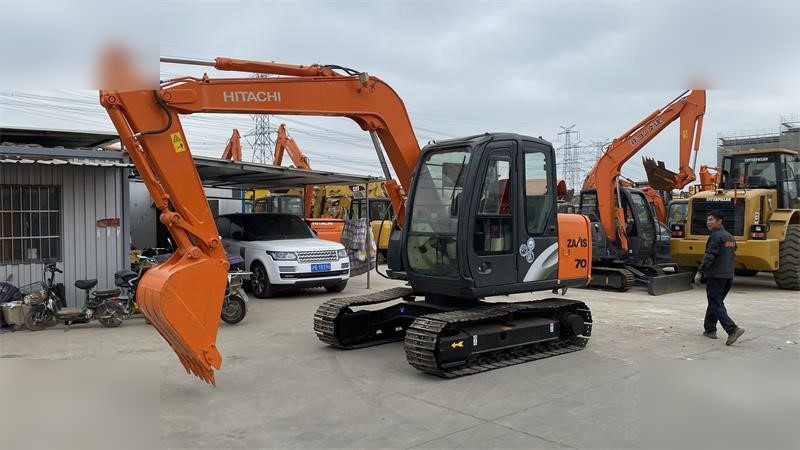 HITACHI ZX70 - Bager guseničar: slika 3 HITACHI ZX70 - Bager guseničar: slika 3