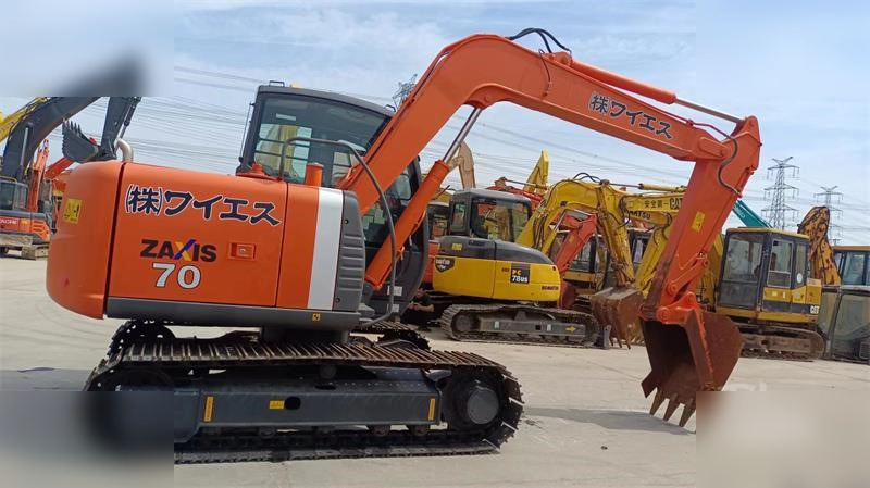 HITACHI ZX70 - Bager guseničar: slika 2 HITACHI ZX70 - Bager guseničar: slika 2