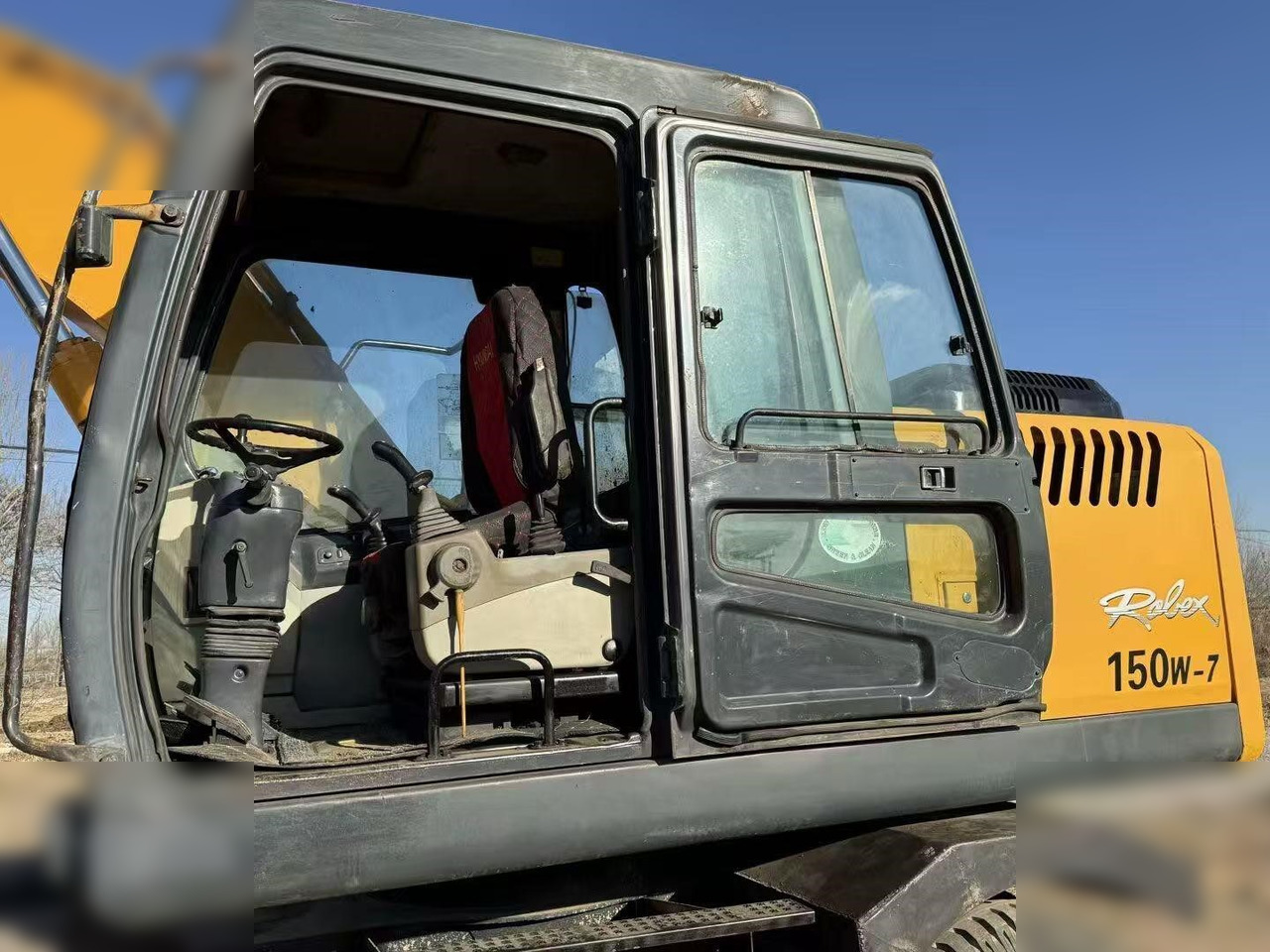 HYUNDAI ROBEX 150W-7A - Bager točkaš: slika 4 HYUNDAI ROBEX 150W-7A - Bager točkaš: slika 4