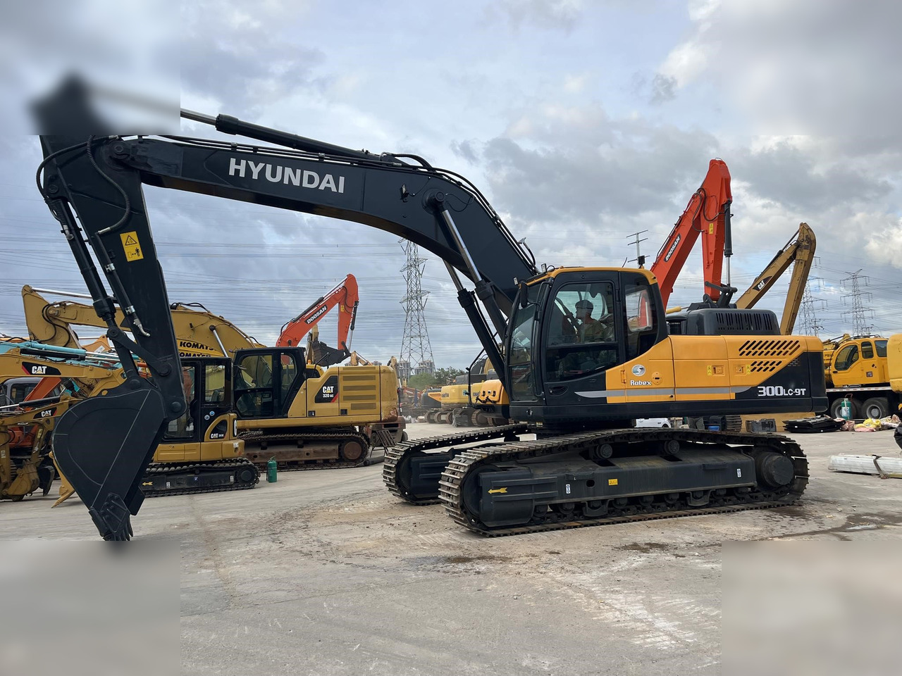 HYUNDAI ROBEX 300 LC-9 - Bager guseničar: slika 1 HYUNDAI ROBEX 300 LC-9 - Bager guseničar: slika 1