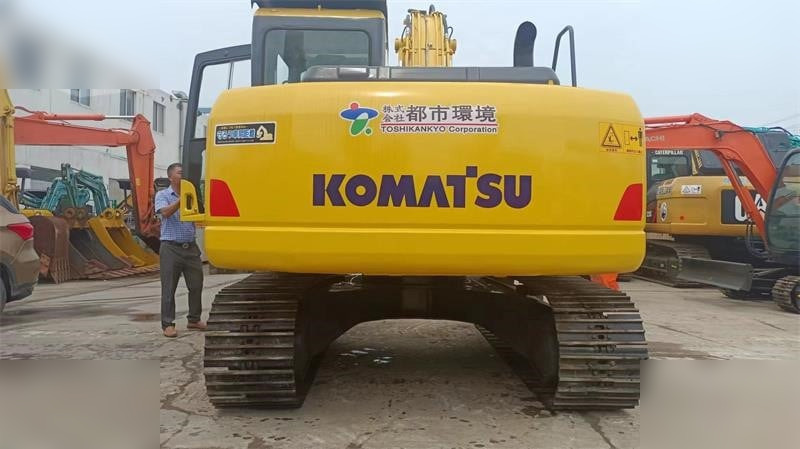 KOMATSU PC130-7 - Bager guseničar: slika 4 KOMATSU PC130-7 - Bager guseničar: slika 4