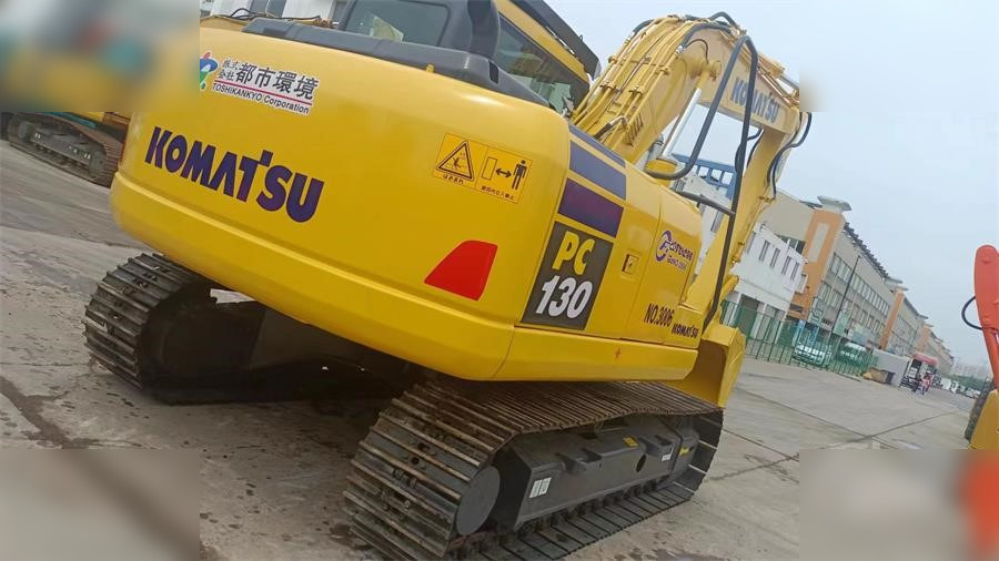 KOMATSU PC130-7 - Bager guseničar: slika 5 KOMATSU PC130-7 - Bager guseničar: slika 5