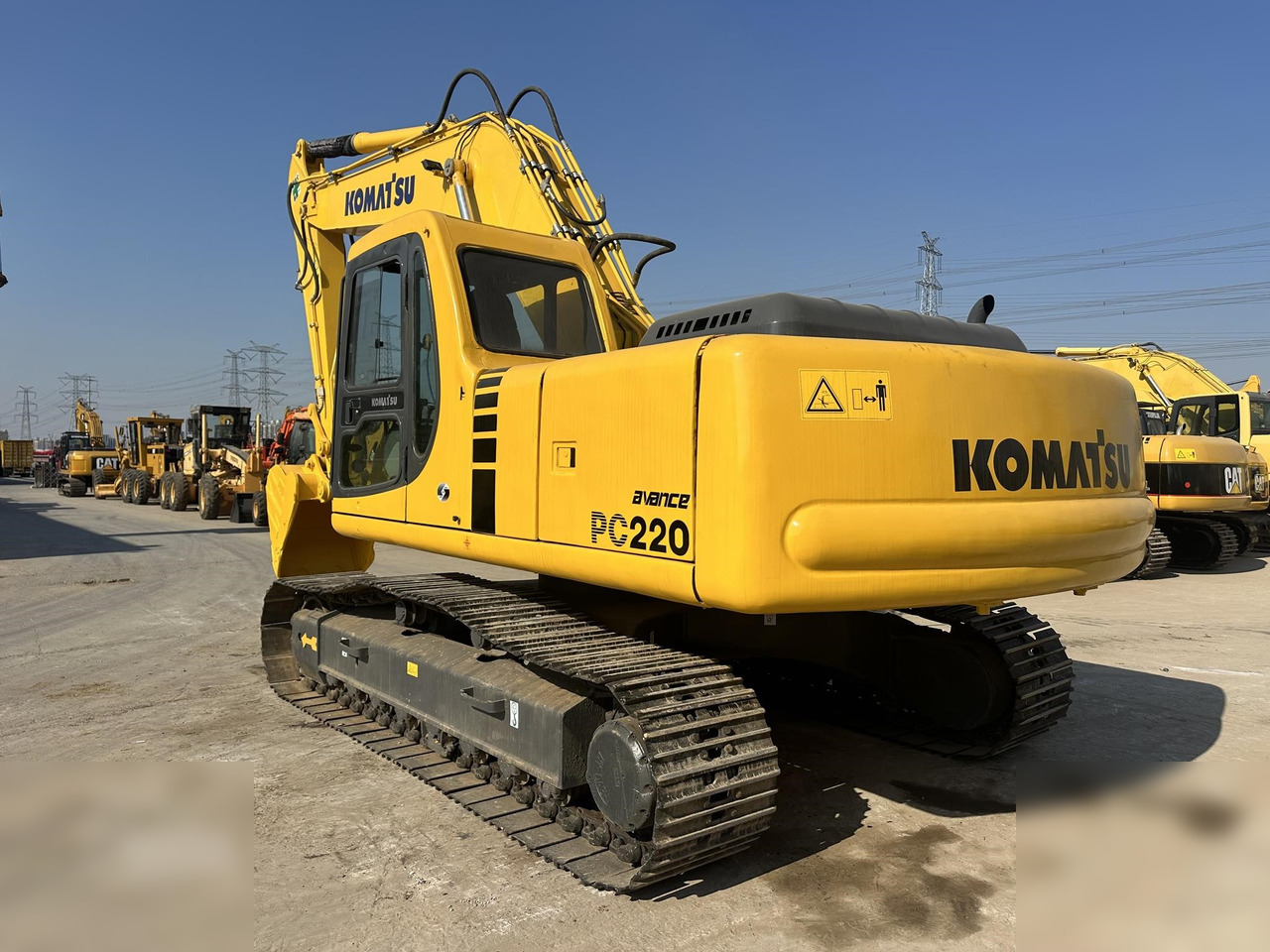 KOMATSU PC220-6 - Bager guseničar: slika 3 KOMATSU PC220-6 - Bager guseničar: slika 3