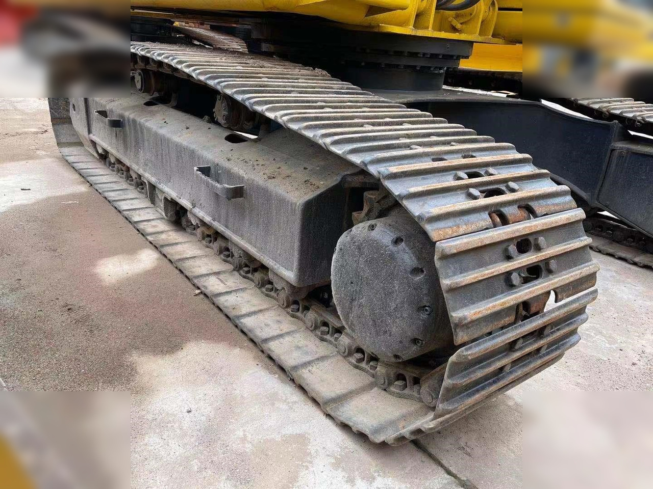 KOMATSU PC220-6 - Bager guseničar: slika 5 KOMATSU PC220-6 - Bager guseničar: slika 5