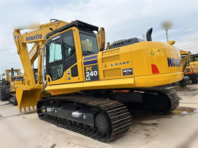 KOMATSU PC240 LC-8 - Bager guseničar: slika 2 KOMATSU PC240 LC-8 - Bager guseničar: slika 2