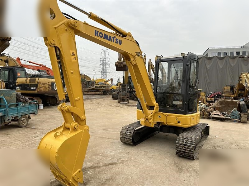 KOMATSU PC50MR-2 - Mini bager: slika 2 KOMATSU PC50MR-2 - Mini bager: slika 2