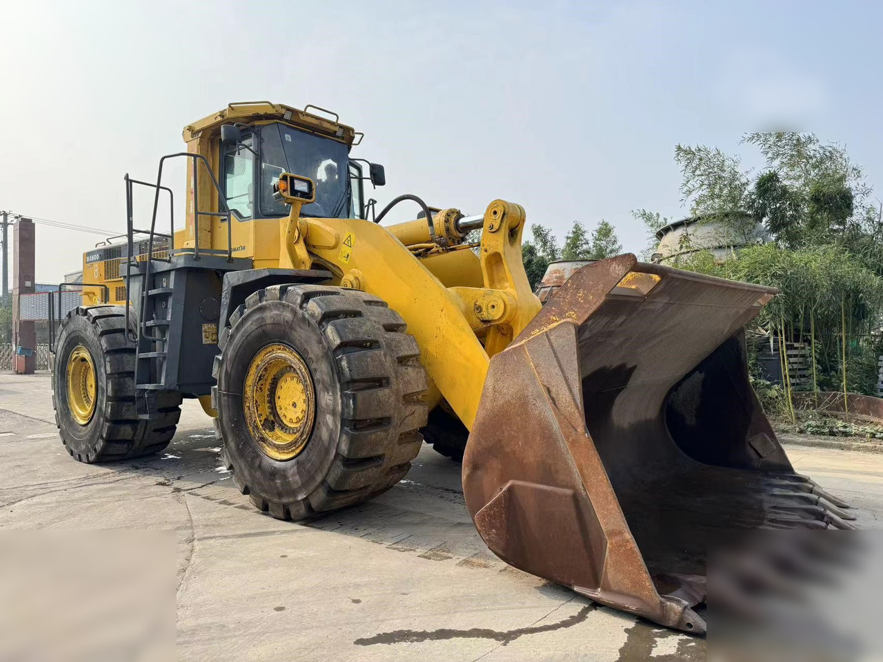 KOMATSU WA600-3 - Utovarivač točkaš: slika 5 KOMATSU WA600-3 - Utovarivač točkaš: slika 5