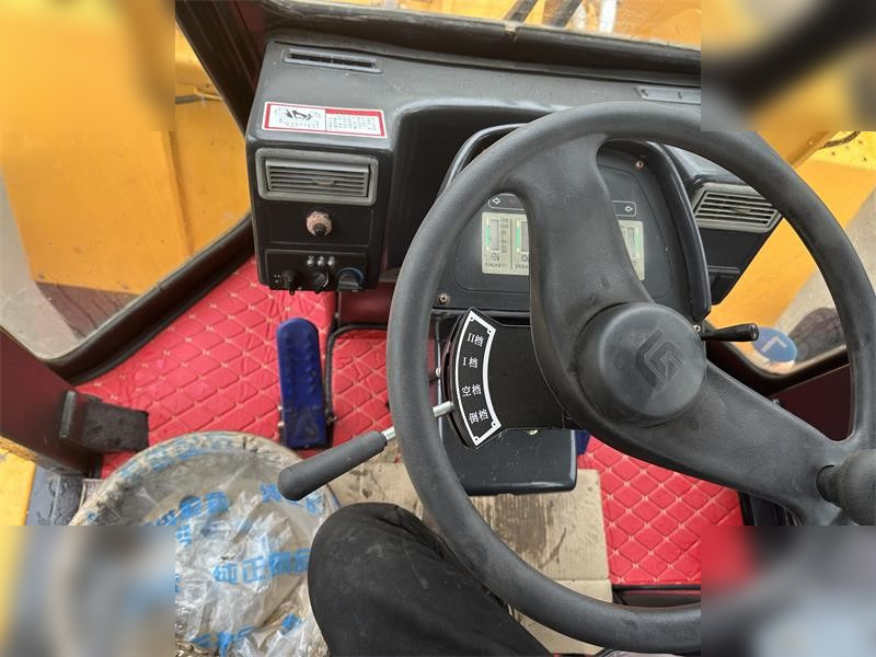 Utovarivač točkaš LIUGONG 856: slika 9 Utovarivač točkaš LIUGONG 856: slika 9