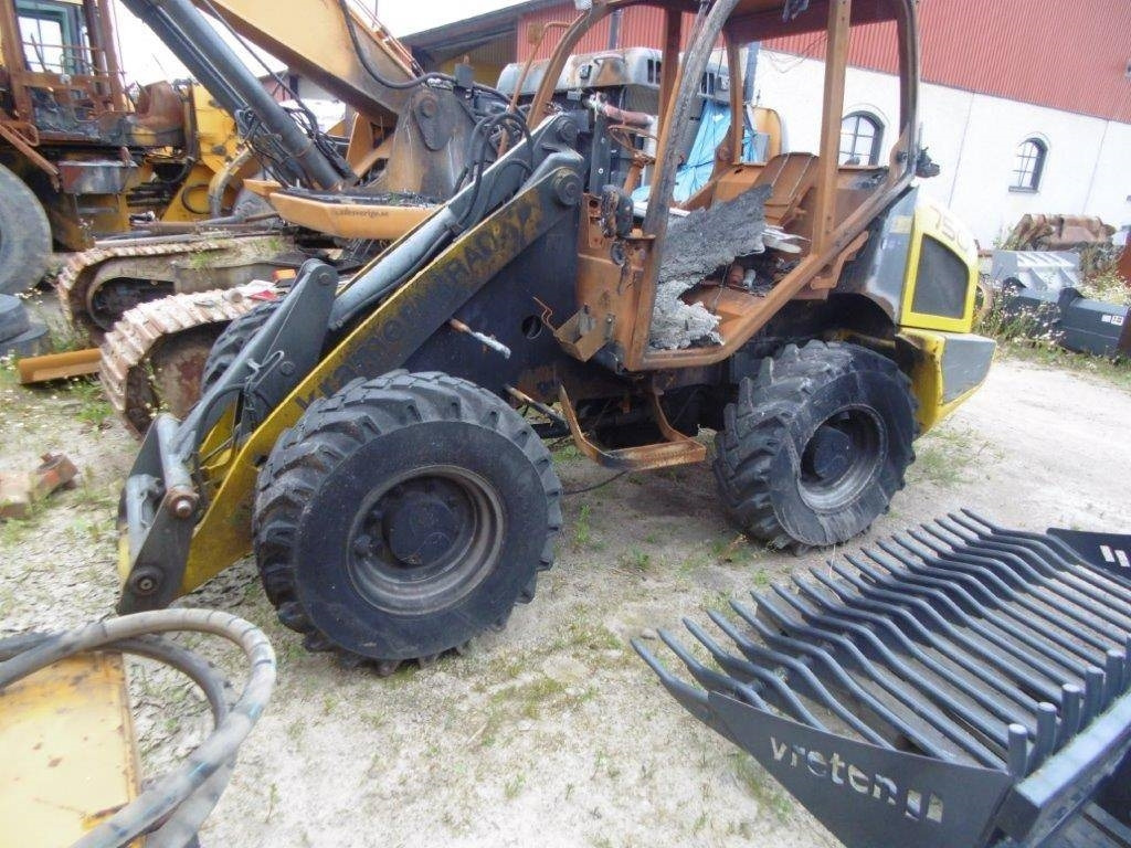 Kramer 750 delar - Utovarivač: slika 1 Kramer 750 delar - Utovarivač: slika 1