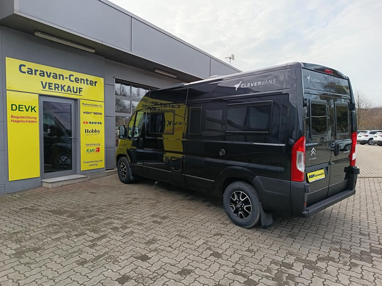 Clever Spirit 600*140 PS*LÄNGSBETTEN*SOFORT VERFÜGBAR* - Kamp kombi: slika 4 Clever Spirit 600*140 PS*LÄNGSBETTEN*SOFORT VERFÜGBAR* - Kamp kombi: slika 4