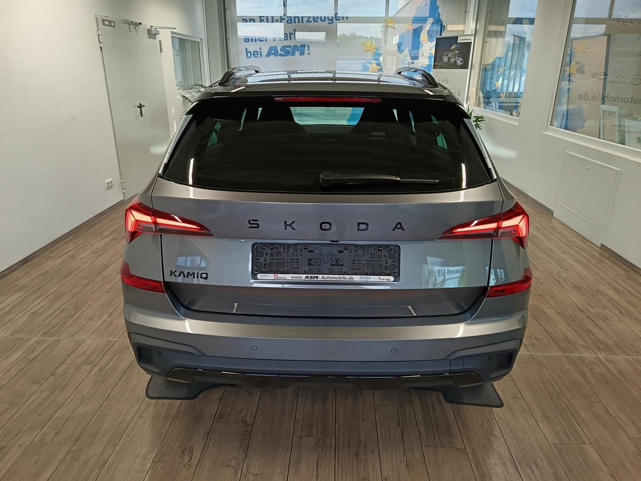 Skoda Kamiq Monte Carlo 1,5 TSI DSG*AHK*PANO*LED*ACC* - SUV: slika 5 Skoda Kamiq Monte Carlo 1,5 TSI DSG*AHK*PANO*LED*ACC* - SUV: slika 5