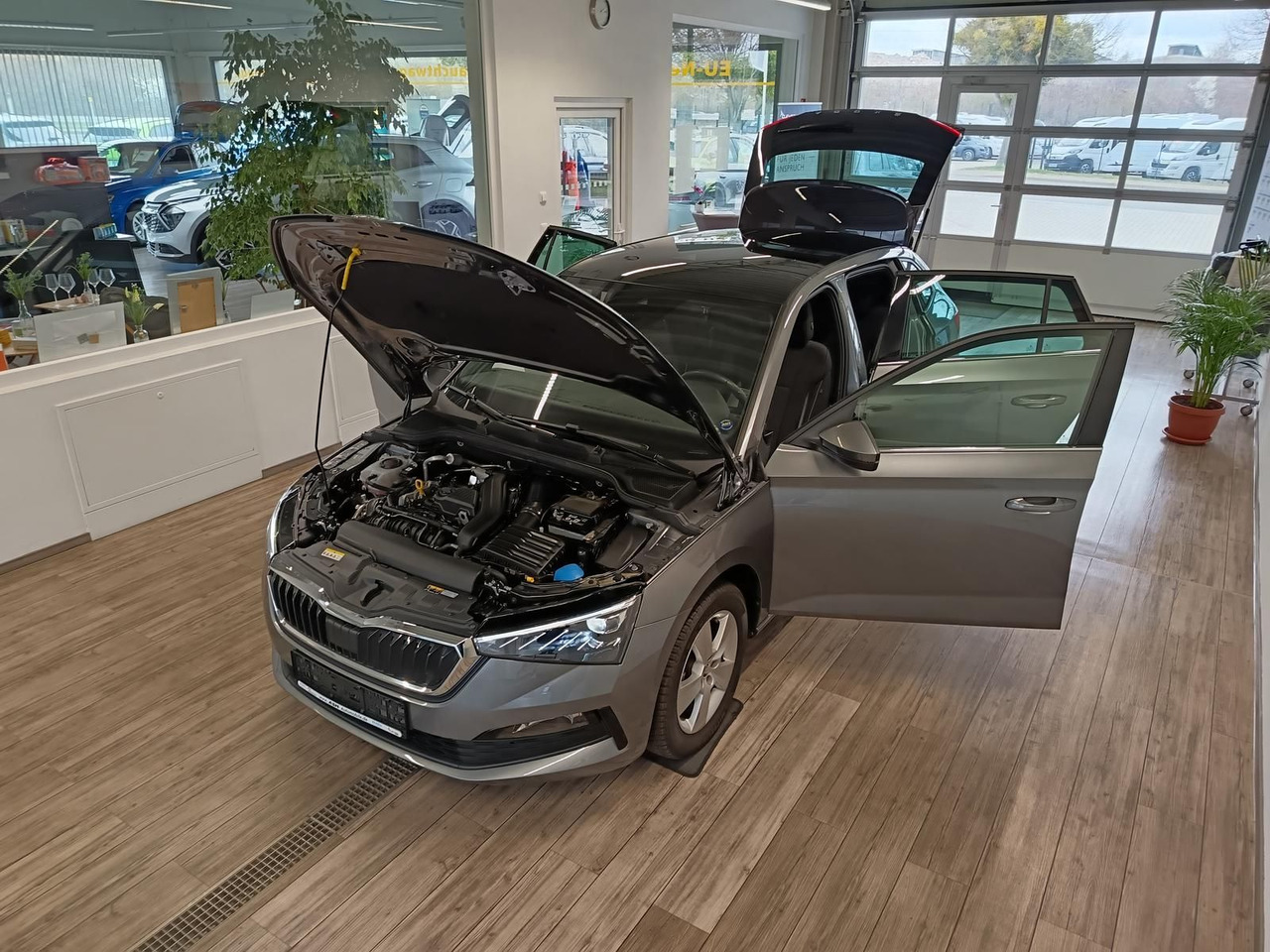 Skoda Scala Style 1,5 TSI DSG*PANO*LED*DAB*ALLWETTER* - Limuzina: slika 2 Skoda Scala Style 1,5 TSI DSG*PANO*LED*DAB*ALLWETTER* - Limuzina: slika 2