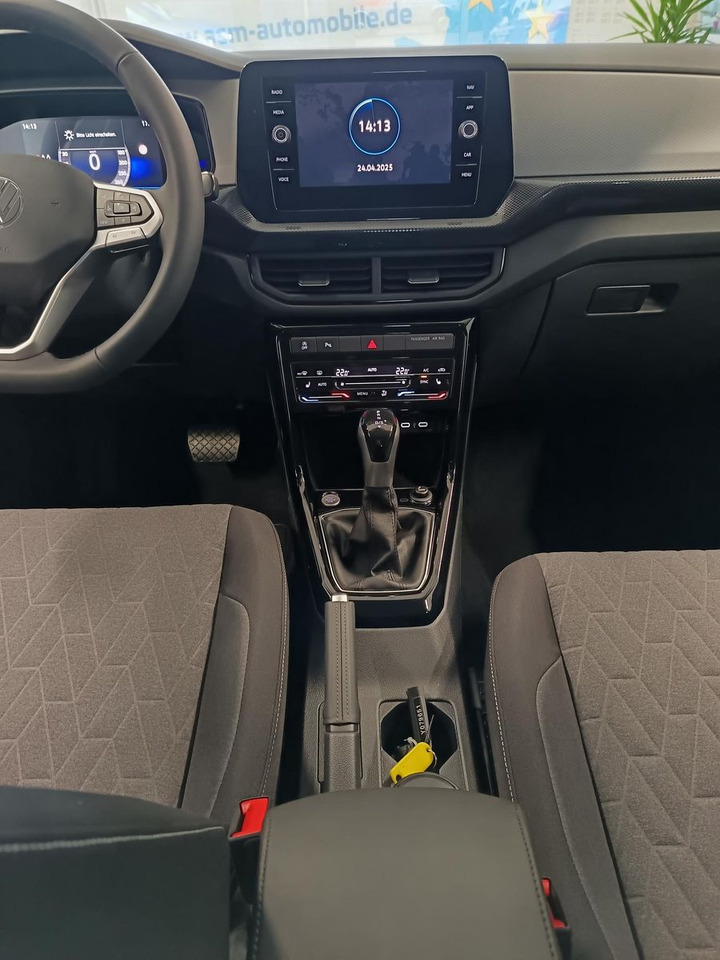 SUV Volkswagen T-Cross Life 1.5 TSI DSG*AHK*MATRIX LED*ACC*SHZ*: slika 10