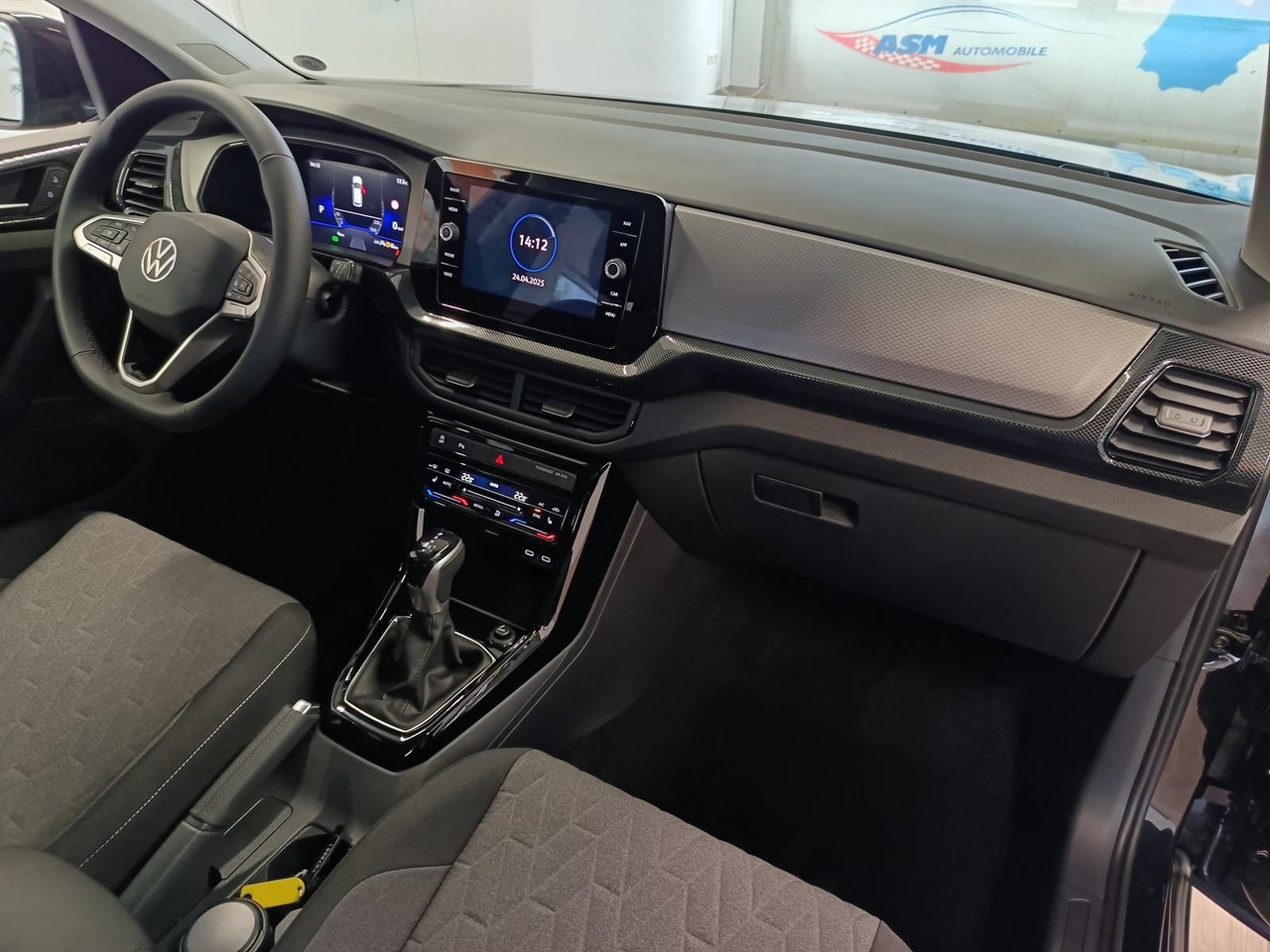 SUV Volkswagen T-Cross Life 1.5 TSI DSG*AHK*MATRIX LED*ACC*SHZ*: slika 17