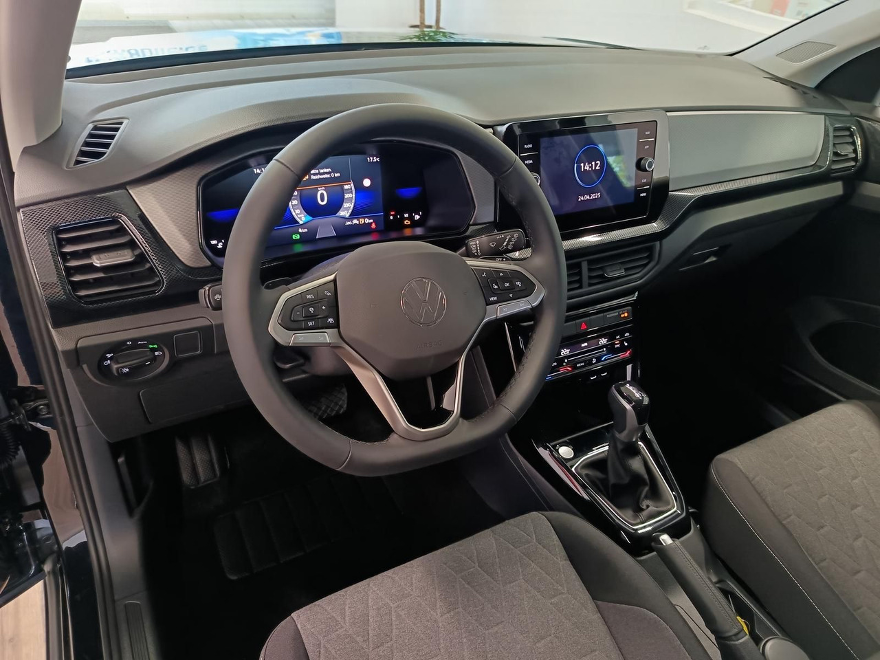 SUV Volkswagen T-Cross Life 1.5 TSI DSG*AHK*MATRIX LED*ACC*SHZ*: slika 19