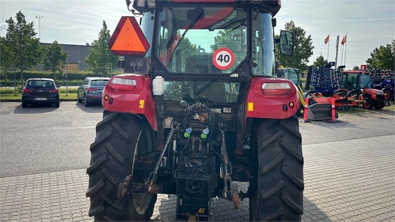 Case IH Farmall 95C Farmall 95C - Traktor: slika 4 Case IH Farmall 95C Farmall 95C - Traktor: slika 4