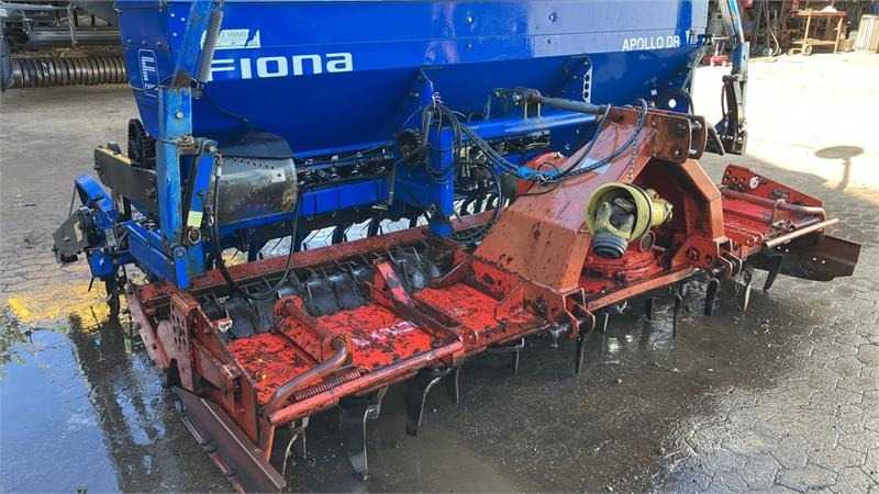 Kuhn HR 3001 M med Fiona Apollo - Kombinovana mašina za setvu: slika 2 Kuhn HR 3001 M med Fiona Apollo - Kombinovana mašina za setvu: slika 2