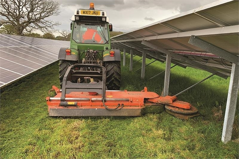 Perfect Sunswing 325 Til Solcelleparker - Tarup: slika 2 Perfect Sunswing 325 Til Solcelleparker - Tarup: slika 2