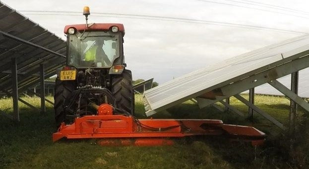 Perfect Sunswing 325 Til Solcelleparker - Tarup: slika 1 Perfect Sunswing 325 Til Solcelleparker - Tarup: slika 1