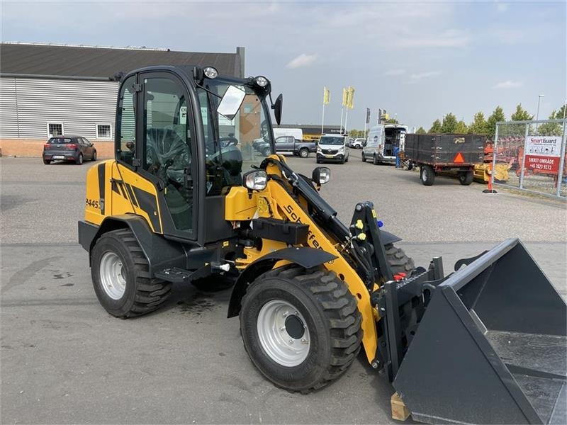 Schäffer 2445S Kabine - Zglobni utovarivač: slika 4 Schäffer 2445S Kabine - Zglobni utovarivač: slika 4