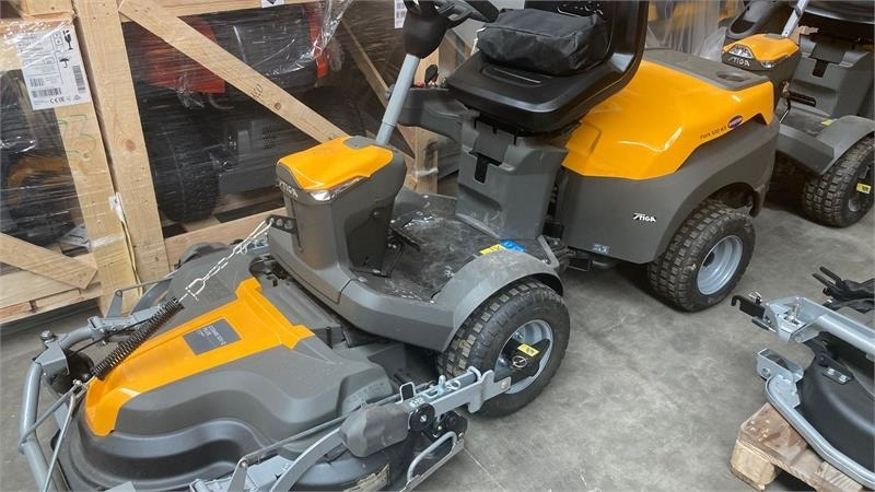 Stiga Park 500WX 4WD inkl. 100 Combi Q plus - Baštenska kosačica: slika 1 Stiga Park 500WX 4WD inkl. 100 Combi Q plus - Baštenska kosačica: slika 1