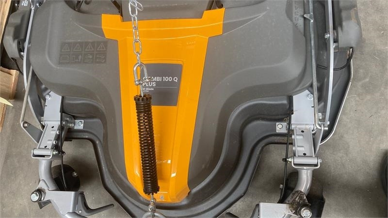 Stiga Park 500WX 4WD inkl. 100 Combi Q plus - Baštenska kosačica: slika 3 Stiga Park 500WX 4WD inkl. 100 Combi Q plus - Baštenska kosačica: slika 3