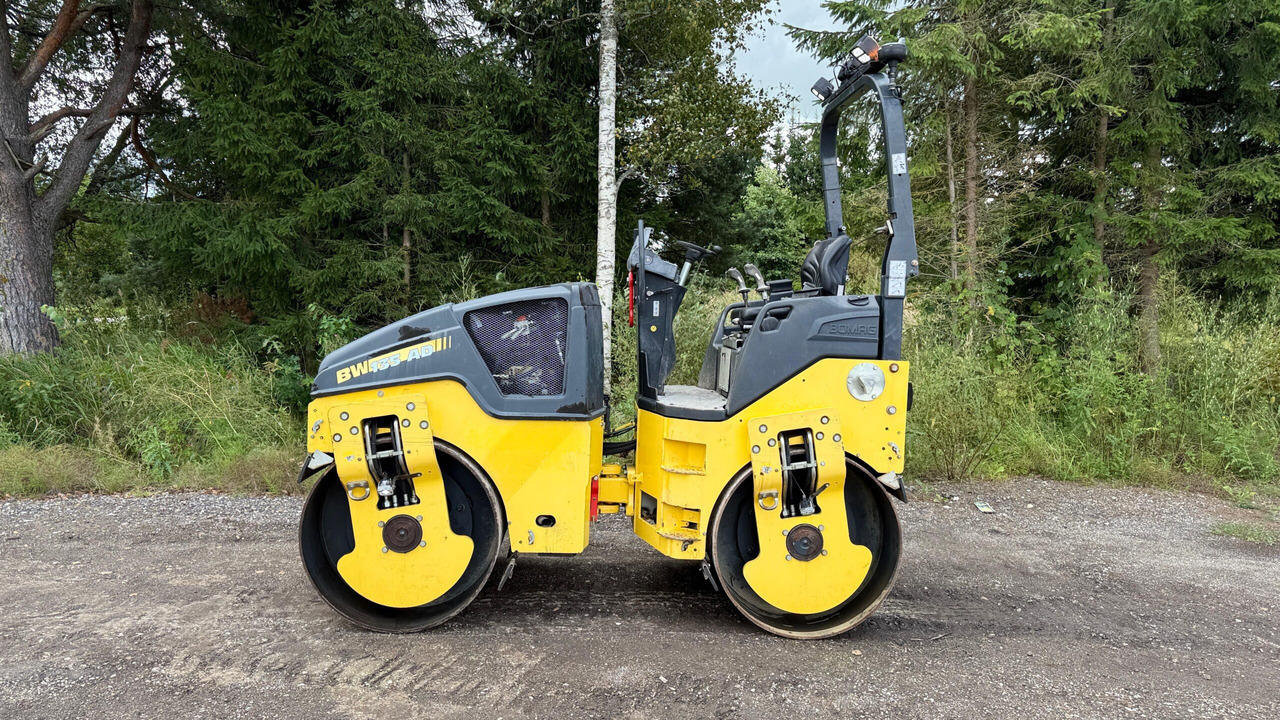 BOMAG BW 135 AD-5 - Valjak za puteve: slika 4 BOMAG BW 135 AD-5 - Valjak za puteve: slika 4
