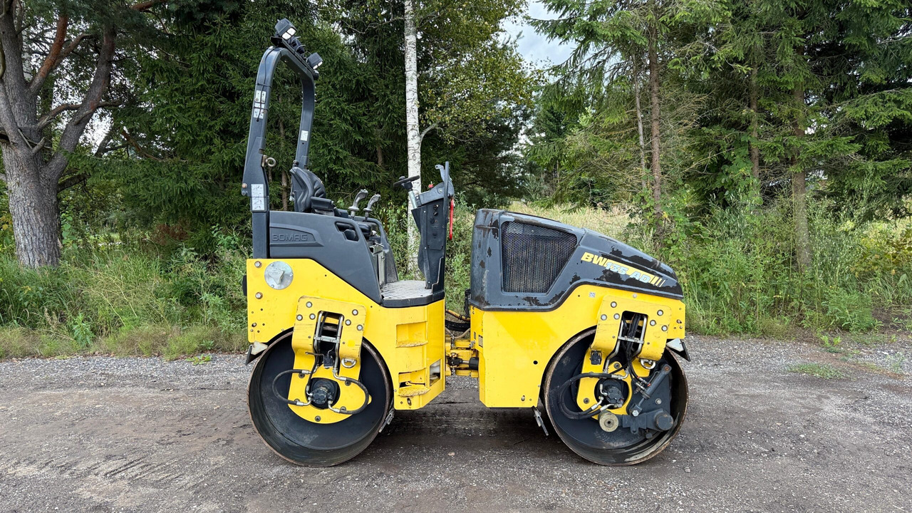 BOMAG BW 135 AD-5 - Valjak za puteve: slika 3 BOMAG BW 135 AD-5 - Valjak za puteve: slika 3