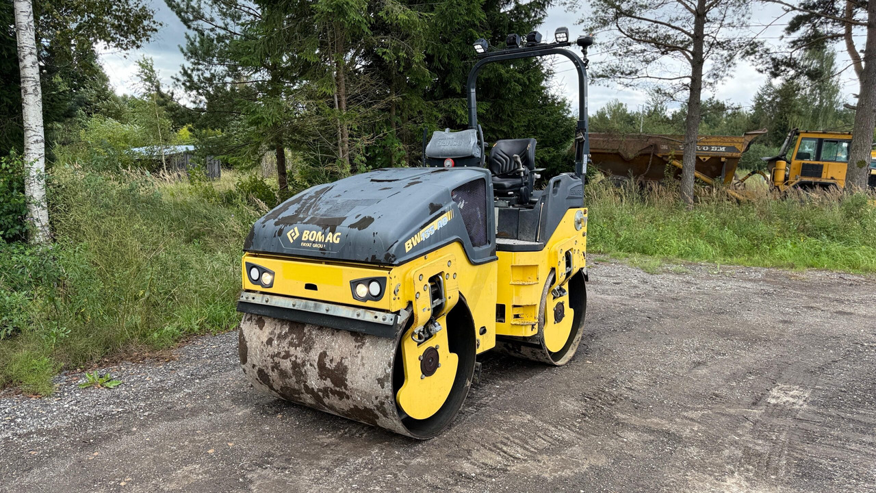 BOMAG BW 135 AD-5 - Valjak za puteve: slika 1 BOMAG BW 135 AD-5 - Valjak za puteve: slika 1