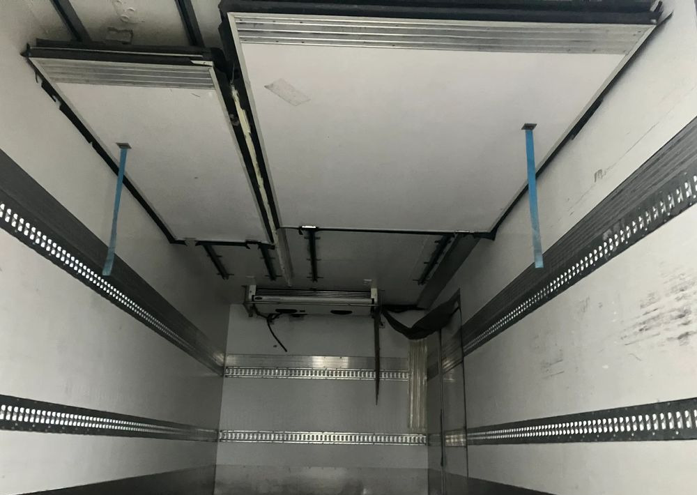 DAF Daf LF 16.250 chłodnia multi temperatura 16 palet - Hladnjača: slika 5 DAF Daf LF 16.250 chłodnia multi temperatura 16 palet - Hladnjača: slika 5
