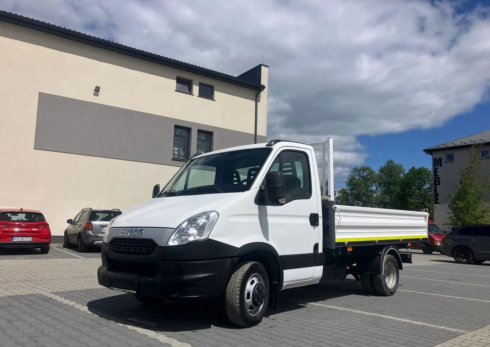 Iveco Iveco daily 35C13 wywrotka solidny kiper - Dostavno vozilo kiper: slika 3 Iveco Iveco daily 35C13 wywrotka solidny kiper - Dostavno vozilo kiper: slika 3
