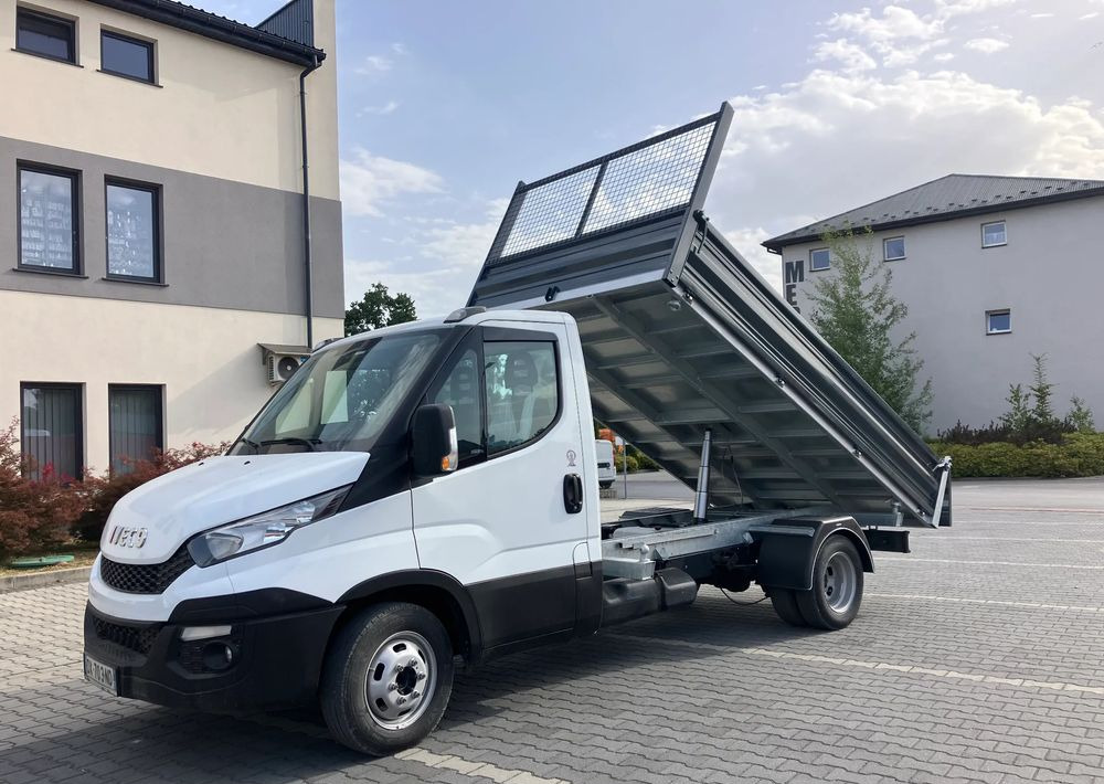 Iveco Iveco daily 35C13 wywrotka solidny kiper - Dostavno vozilo kiper: slika 1 Iveco Iveco daily 35C13 wywrotka solidny kiper - Dostavno vozilo kiper: slika 1