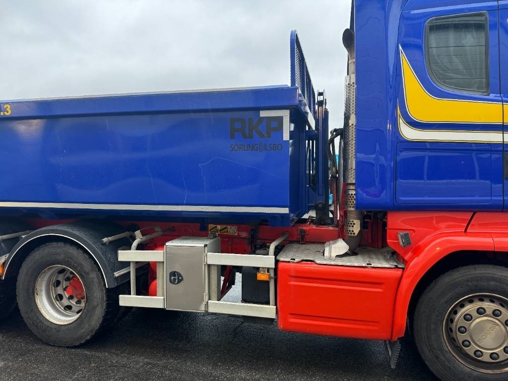 Scania R520LB8X4*4HNB - Istovarivač: slika 4 Scania R520LB8X4*4HNB - Istovarivač: slika 4