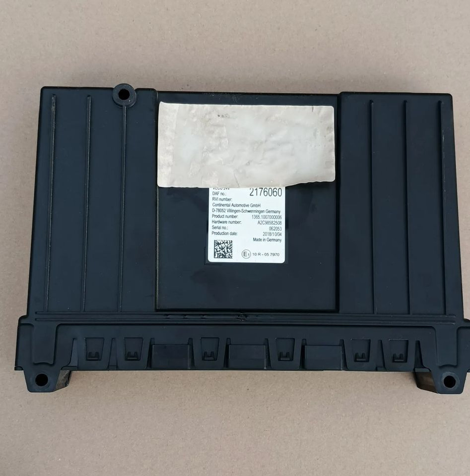 DAF XF 106 EURO 6 MX13 KOMPUTER MODUŁ STEROWNIK VECU 2176060 - Upravljačka jedinica za Kamion: slika 1 DAF XF 106 EURO 6 MX13 KOMPUTER MODUŁ STEROWNIK VECU 2176060 - Upravljačka jedinica za Kamion: slika 1