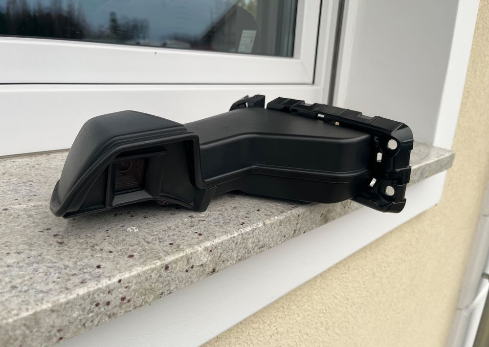 Kamera wsteczna MAN TG3 TGX TGS nowy model kamera boczna lusterko - Karoserija i eksterijer za Kamion: slika 2 Kamera wsteczna MAN TG3 TGX TGS nowy model kamera boczna lusterko - Karoserija i eksterijer za Kamion: slika 2