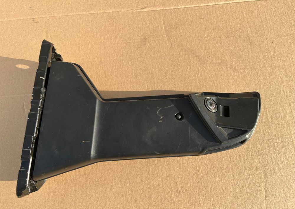 Kamera wsteczna MAN TG3 TGX TGS nowy model kamera boczna lusterko - Karoserija i eksterijer za Kamion: slika 3 Kamera wsteczna MAN TG3 TGX TGS nowy model kamera boczna lusterko - Karoserija i eksterijer za Kamion: slika 3