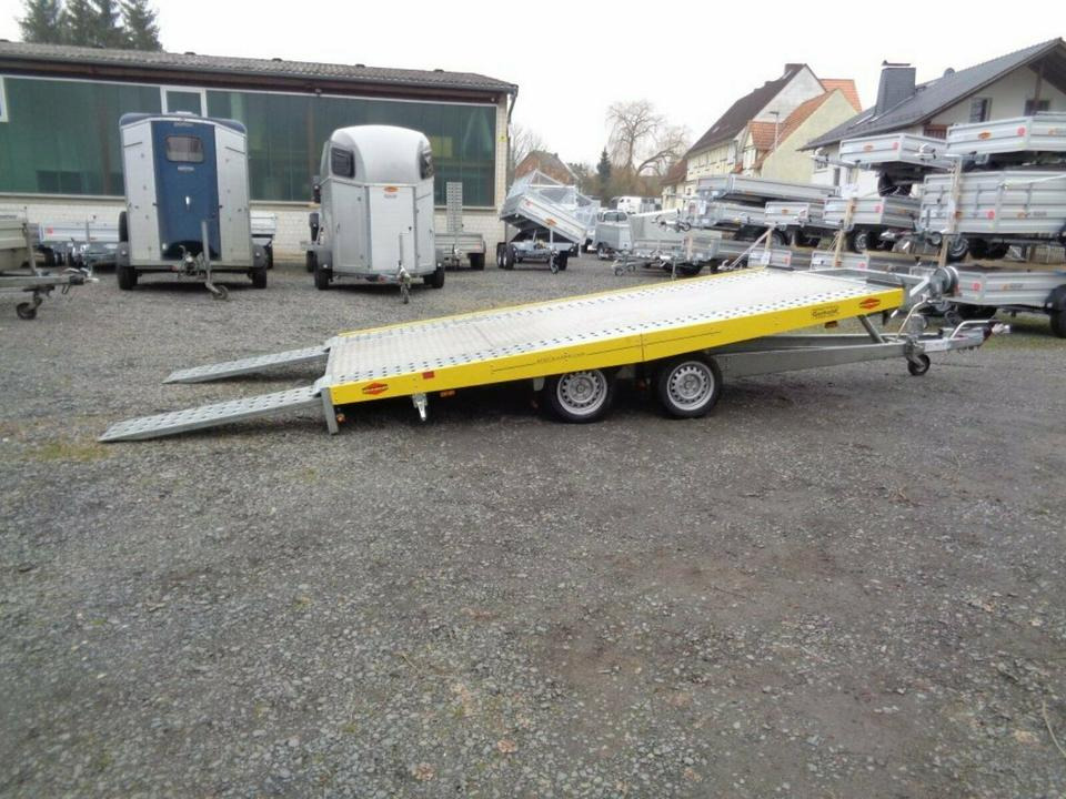 Böckmann PKW-Anhänger, Autotransporter, 3,0to. kippbar, 100 km/h - Prikolica za prevoz automobila: slika 1 Böckmann PKW-Anhänger, Autotransporter, 3,0to. kippbar, 100 km/h - Prikolica za prevoz automobila: slika 1