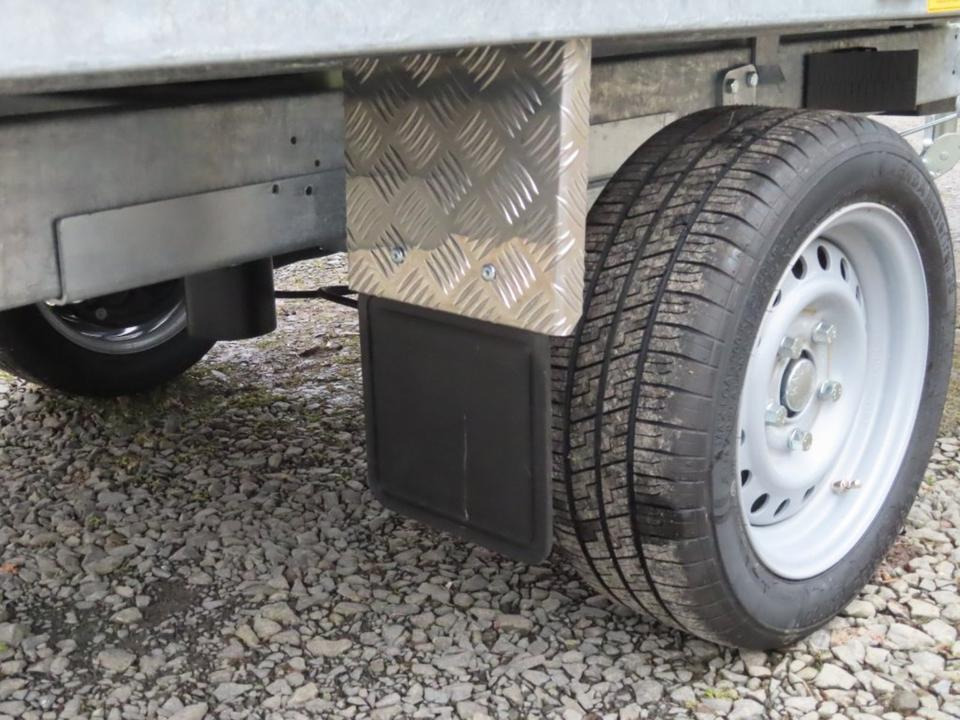 Prikolica istovarivača Böckmann-TPV PKW Anhänger, Rückwärtskipper, 1,8 to. Esaykipp: slika 14 Prikolica istovarivača Böckmann-TPV PKW Anhänger, Rückwärtskipper, 1,8 to. Esaykipp: slika 14