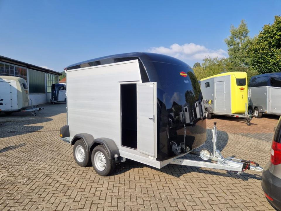 Kofferanhänger Geschlossen Umzug Leihanhänger Miete Transport 2t - Prikolica sa zatvorenim sandukom: slika 1 Kofferanhänger Geschlossen Umzug Leihanhänger Miete Transport 2t - Prikolica sa zatvorenim sandukom: slika 1