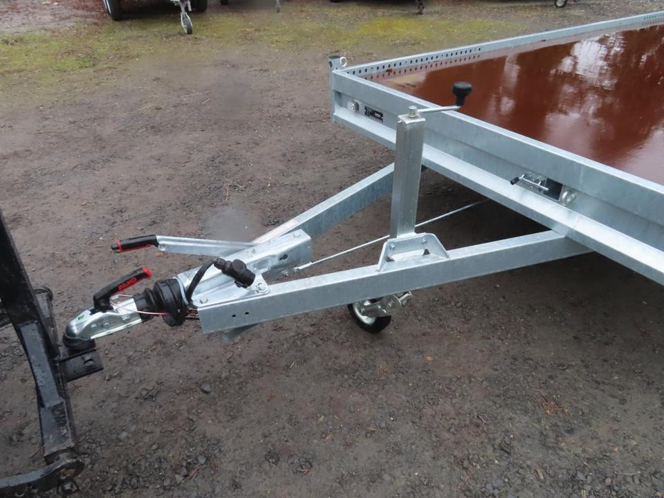 PKW Anhänger, Universal-Autotransporter, 2,7 to. - Prikolica za prevoz automobila: slika 4 PKW Anhänger, Universal-Autotransporter, 2,7 to. - Prikolica za prevoz automobila: slika 4