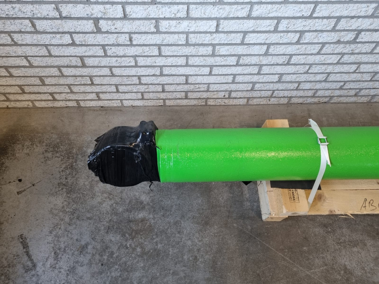 Sennebogen 870 Stick + boom Cylinder + 835 C boom + stick cylinder - Hidraulični cilindar za Bager za obradu otpada/ Industrije: slika 3 Sennebogen 870 Stick + boom Cylinder + 835 C boom + stick cylinder - Hidraulični cilindar za Bager za obradu otpada/ Industrije: slika 3