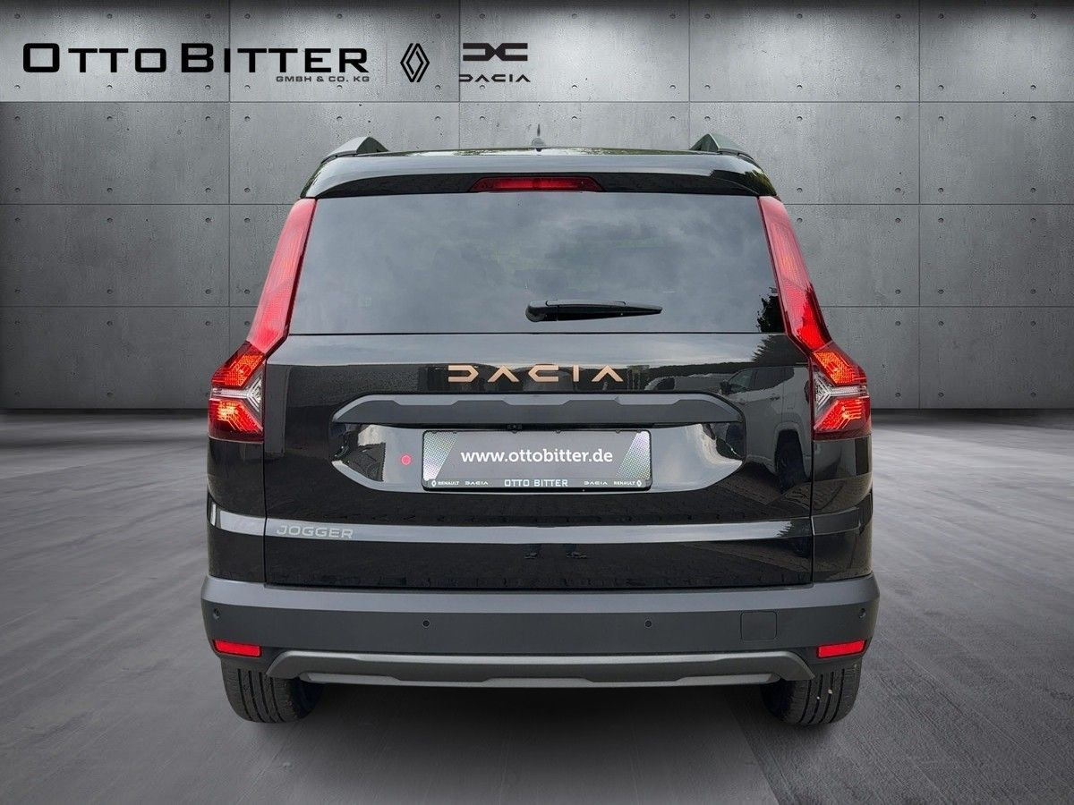 Dacia Jogger Extreme TCe110 7-Sitze CITY-PAKET/SITZH - Karavan: slika 3 Dacia Jogger Extreme TCe110 7-Sitze CITY-PAKET/SITZH - Karavan: slika 3