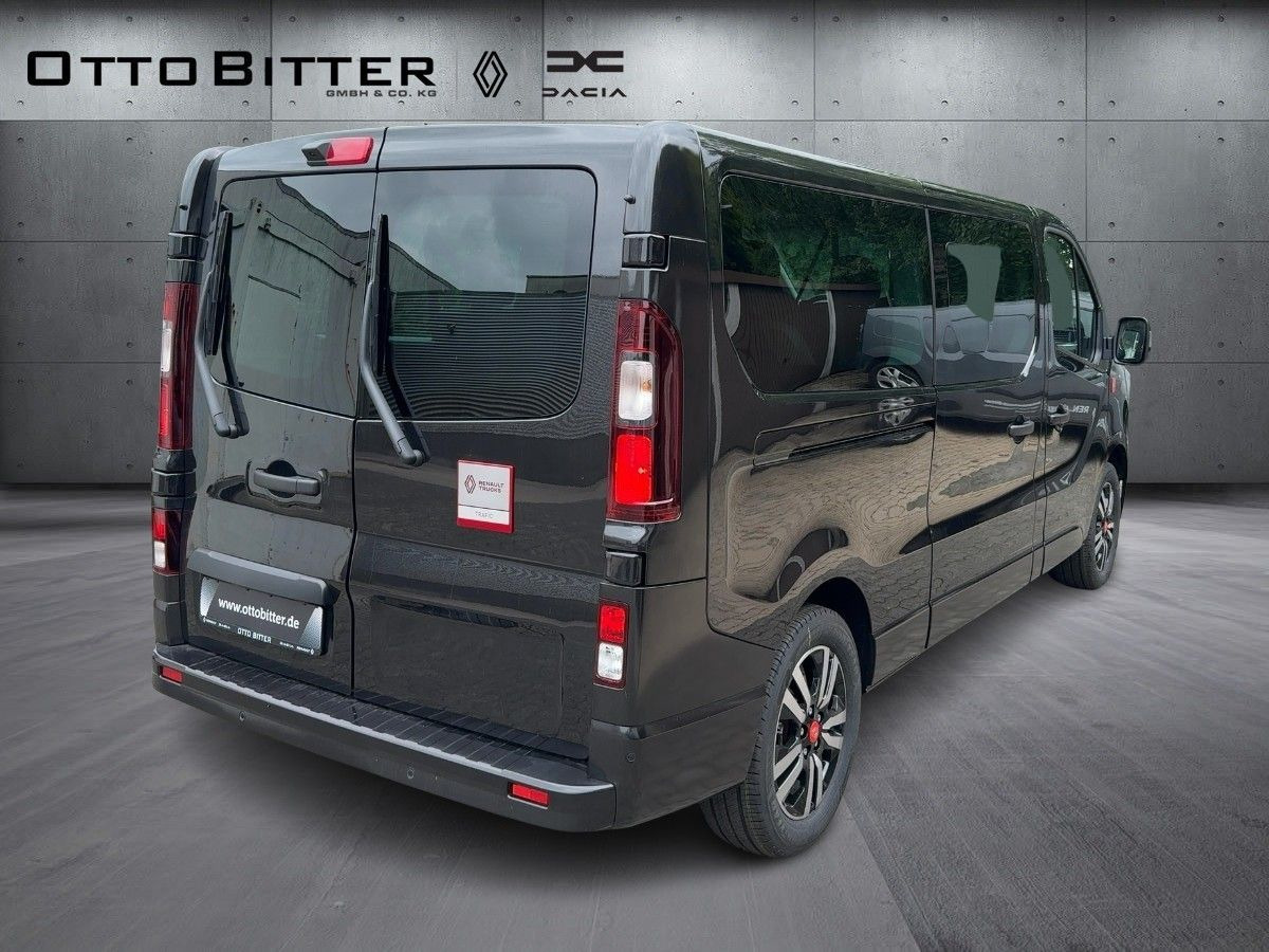 Renault Trafic Grand RED EDITION L2H1 dCi150 9-AUTOMATIK - Putnički kombi: slika 4 Renault Trafic Grand RED EDITION L2H1 dCi150 9-AUTOMATIK - Putnički kombi: slika 4