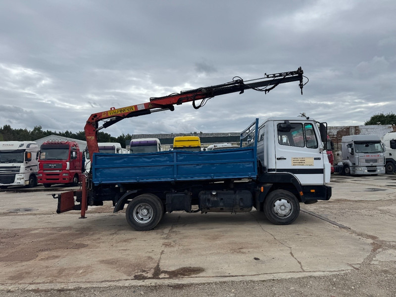 Mercedes-Benz SK 917 (STEEL SUSPENSION / PARLFINGER CRANE / AUXILIARY / 6 CYLINDER WITH MANUAL PUMP) - Istovarivač, Kamion sa dizalicom: slika 4 Mercedes-Benz SK 917 (STEEL SUSPENSION / PARLFINGER CRANE / AUXILIARY / 6 CYLINDER WITH MANUAL PUMP) - Istovarivač, Kamion sa dizalicom: slika 4
