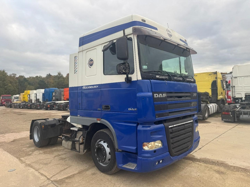DAF 105 XF 460 Space Cab (GOOD CONDITION / BON ETAT) - Tegljač: slika 3 DAF 105 XF 460 Space Cab (GOOD CONDITION / BON ETAT) - Tegljač: slika 3