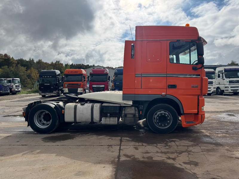 DAF 105 XF 460 Space Cab (MANUAL GEARBOX / BOITE MANUELLE) - Tegljač: slika 4 DAF 105 XF 460 Space Cab (MANUAL GEARBOX / BOITE MANUELLE) - Tegljač: slika 4